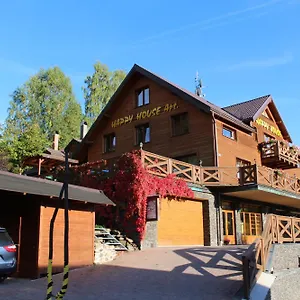 Happy House Aparthotel